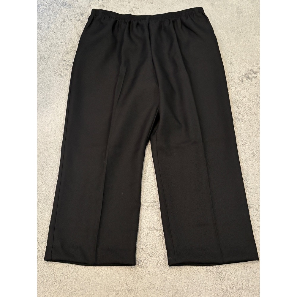 Alfred Dunner Petite Black Elastic Waist Pull On Pants Straight Leg 18P